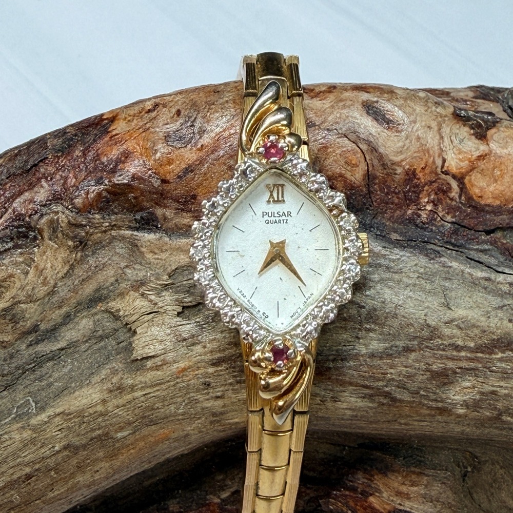 Pulsar Quartz Watch V232-L898 Gold Tone Ruby Diamond Chip Accents Vintage